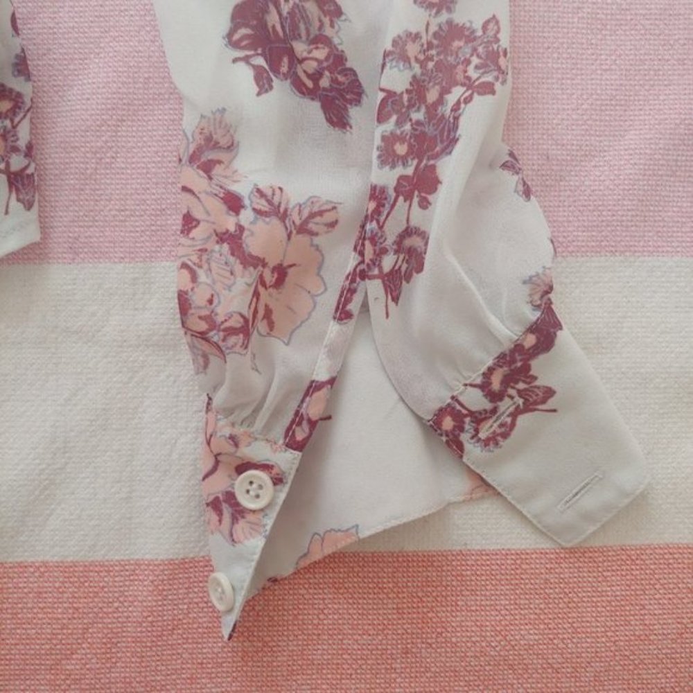 Modcloth Be Buzzworthy White Chiffon Blouse Floral - Picture 8 of 15